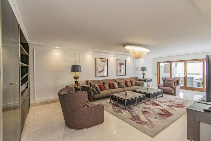 R5042191-Apartment-For-Sale-Estepona-Penthouse-5-Beds-294-Built-11