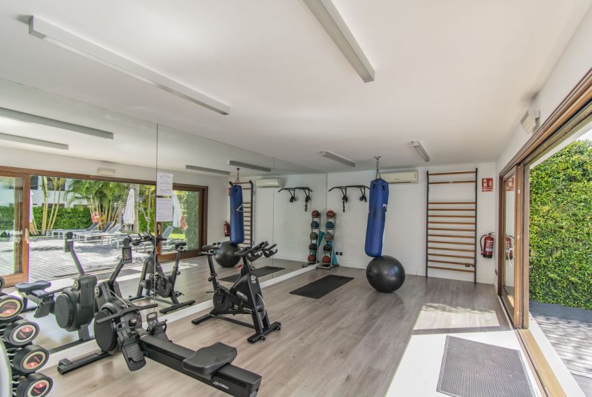 R5042191-Apartment-For-Sale-Estepona-Penthouse-5-Beds-294-Built-14