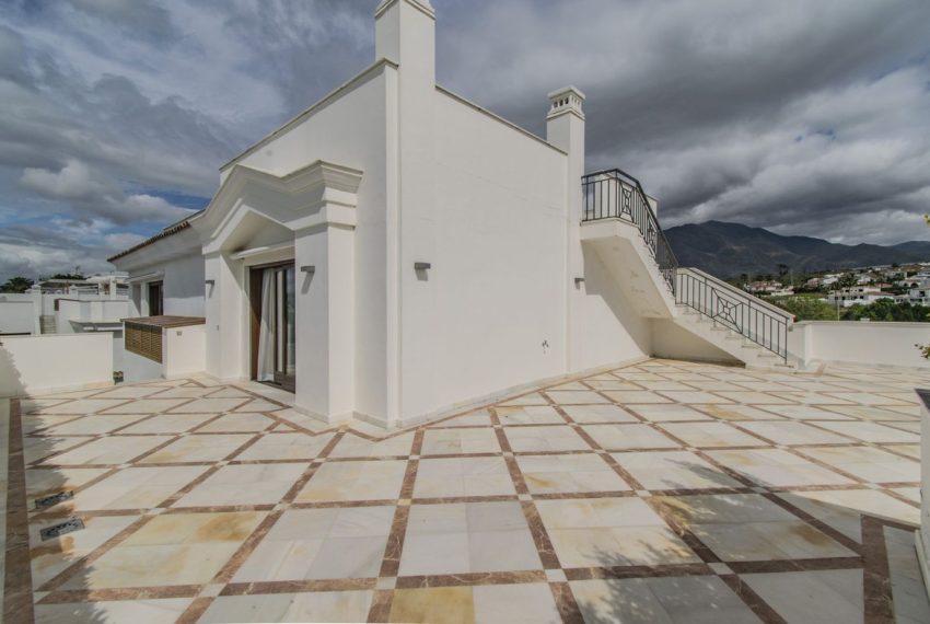 R5042191-Apartment-For-Sale-Estepona-Penthouse-5-Beds-294-Built-15