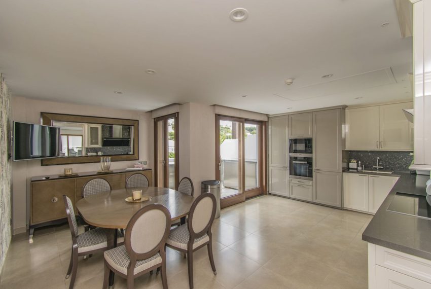 R5042191-Apartment-For-Sale-Estepona-Penthouse-5-Beds-294-Built-19