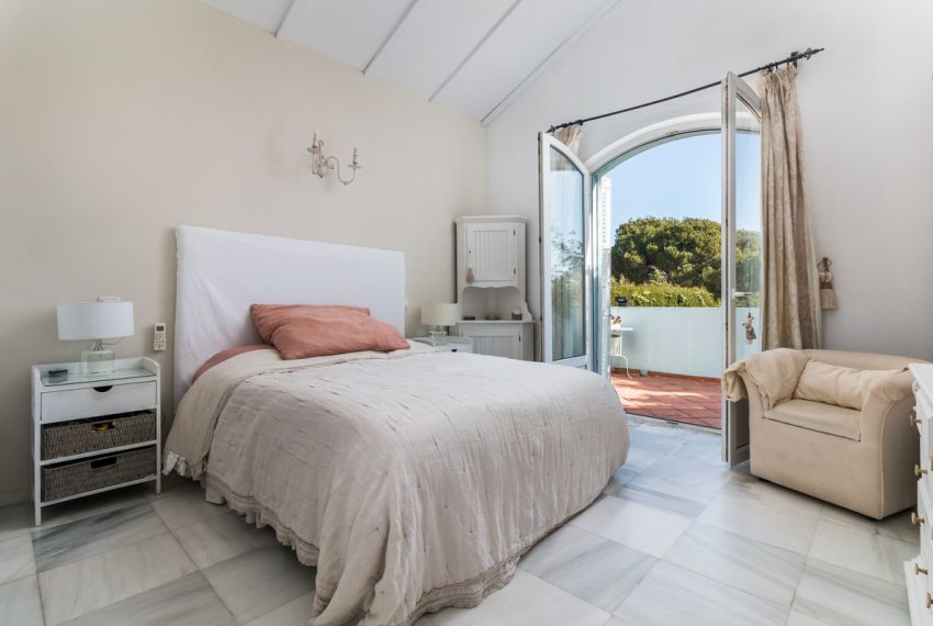 R5042305-Villa-For-Sale-Guadalmina-Alta-Semi-Detached-3-Beds-168-Built-8