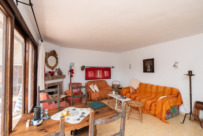 R5042359-Villa-For-Sale-Marbella-Detached-3-Beds-109-Built-4