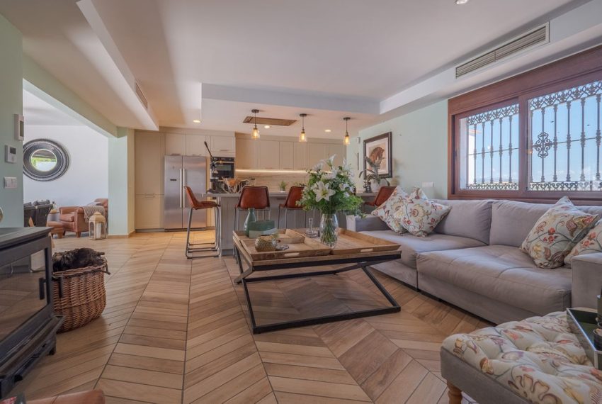 R5043535-Villa-For-Sale-Coin-Finca-4-Beds-318-Built-6