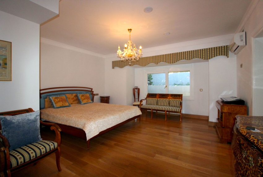 R5043604-Villa-For-Sale-San-Pedro-de-Alcantara-Detached-5-Beds-483-Built-19