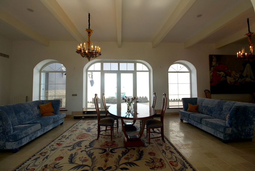 R5043604-Villa-For-Sale-San-Pedro-de-Alcantara-Detached-5-Beds-483-Built-3