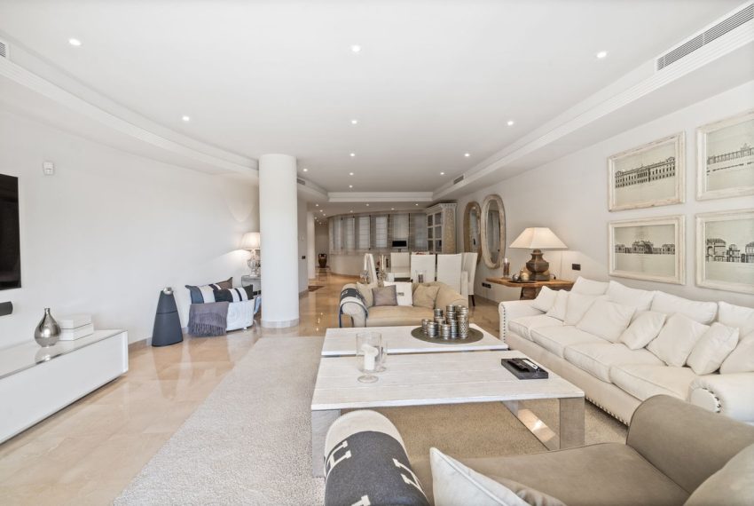 R5043766-Apartment-For-Sale-Puerto-Banus-Ground-Floor-4-Beds-391-Built-1