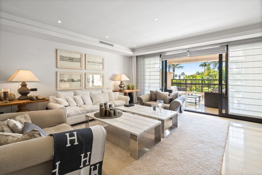 R5043766-Apartment-For-Sale-Puerto-Banus-Ground-Floor-4-Beds-391-Built-2