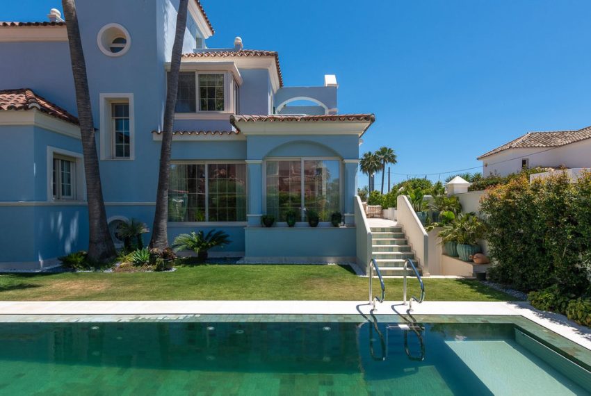 R5043874-Villa-For-Sale-Cortijo-Blanco-Semi-Detached-6-Beds-373-Built-5