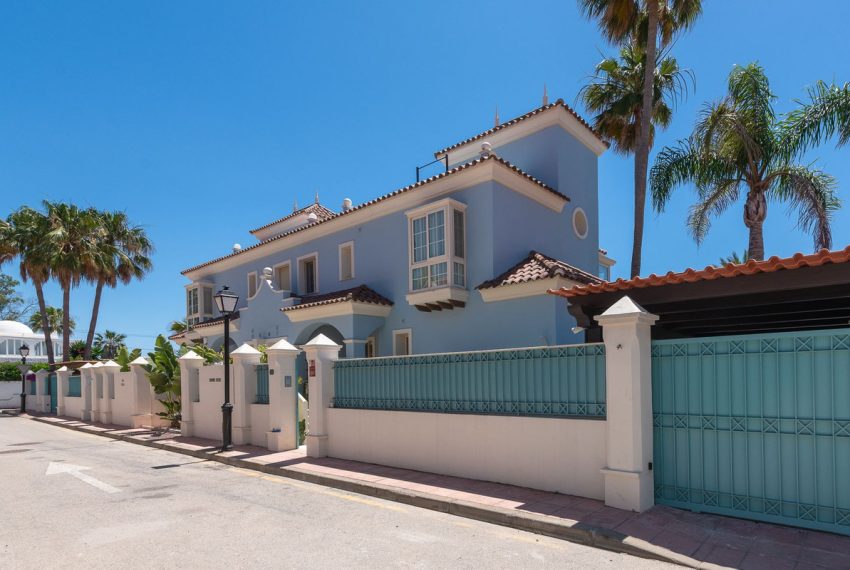 R5043874-Villa-For-Sale-Cortijo-Blanco-Semi-Detached-6-Beds-373-Built-8