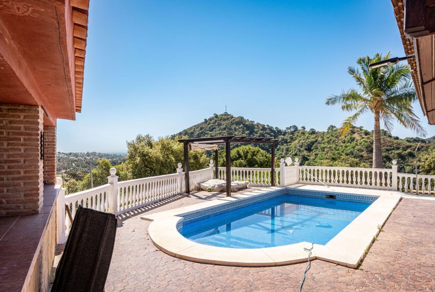 R5043898-Villa-For-Sale-Estepona-Finca-4-Beds-114-Built-3