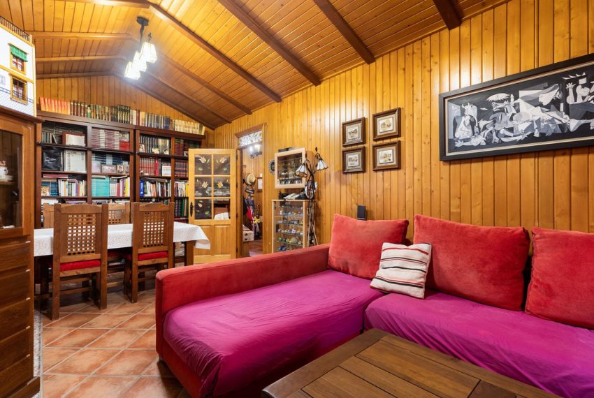 R5043898-Villa-For-Sale-Estepona-Finca-4-Beds-114-Built-7