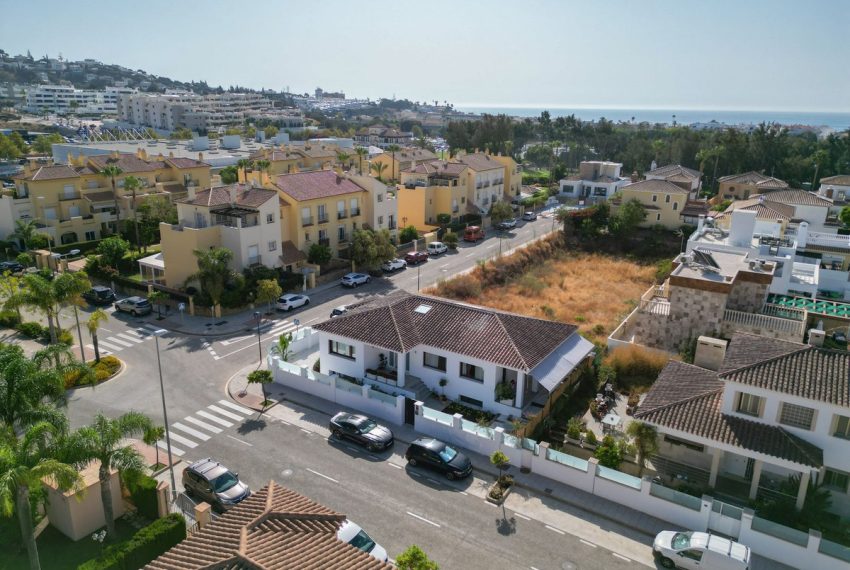 R5043916-Villa-For-Sale-La-Cala-de-Mijas-Detached-5-Beds-358-Built-4