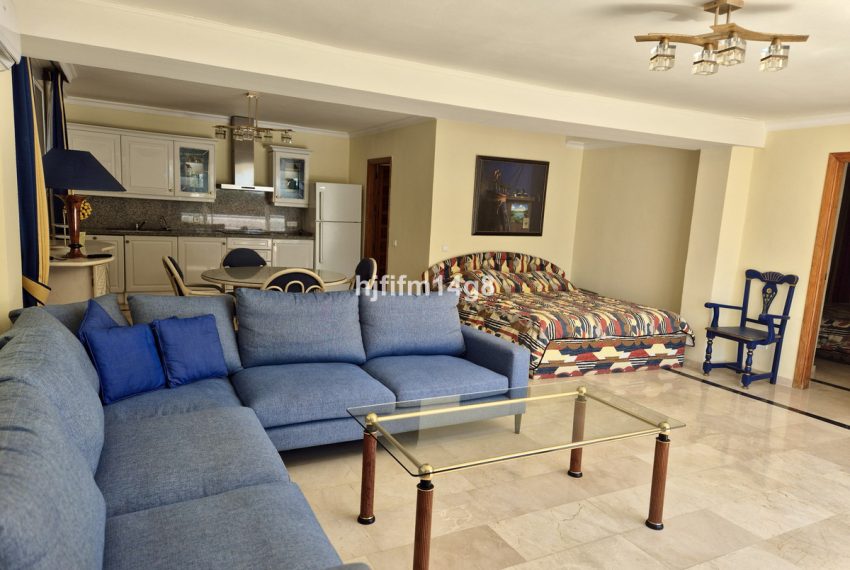 R5044105-Villa-For-Sale-La-Campana-Detached-3-Beds-359-Built-7