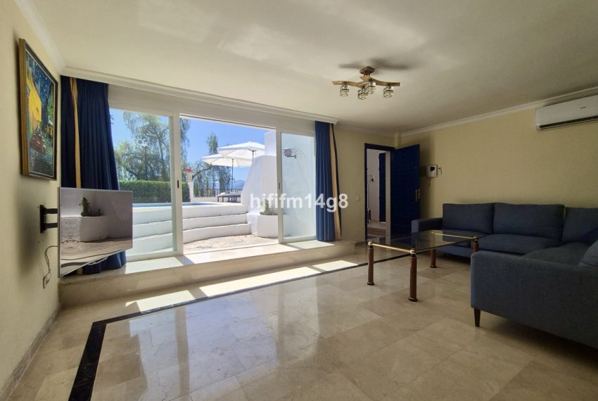 R5044105-Villa-For-Sale-La-Campana-Detached-3-Beds-359-Built-8