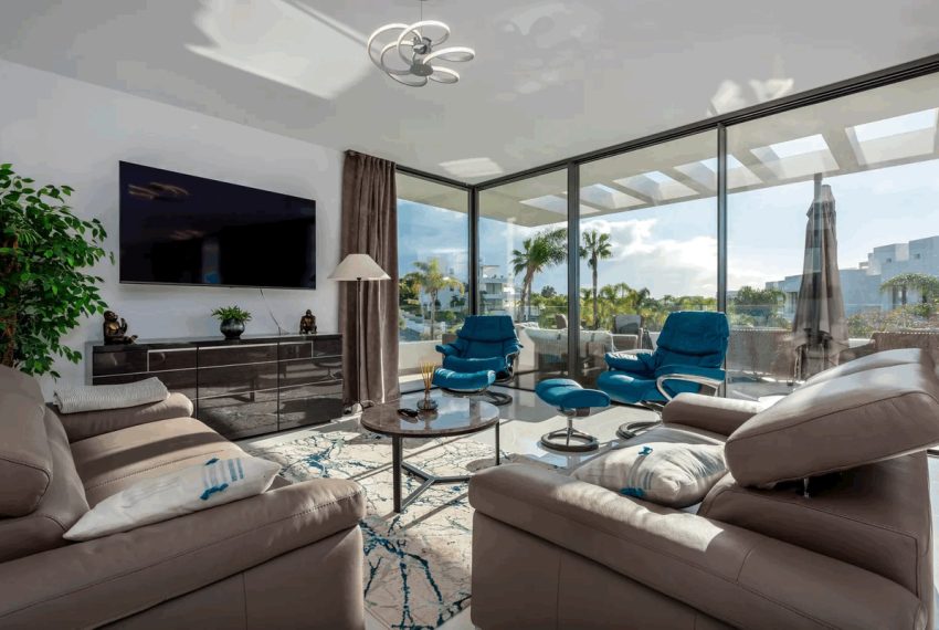 R5044249-Apartment-For-Sale-Estepona-Penthouse-3-Beds-134-Built-1