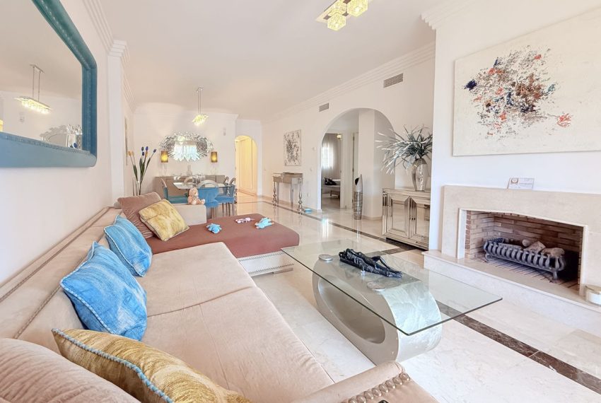 R5044672-Apartment-For-Sale-Nueva-Andalucia-Middle-Floor-2-Beds-123-Built-5