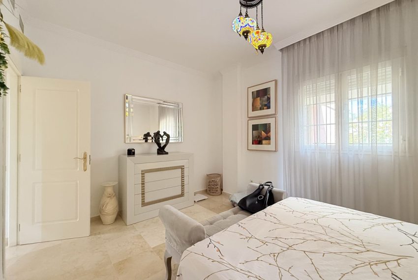 R5044672-Apartment-For-Sale-Nueva-Andalucia-Middle-Floor-2-Beds-123-Built-9