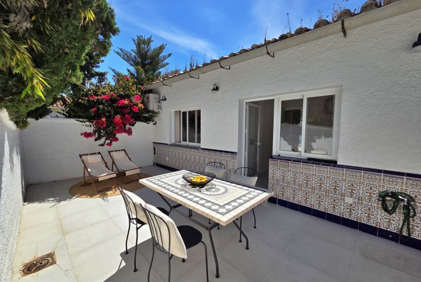 R5044729-Villa-For-Sale-Cortijo-Blanco-Detached-2-Beds-90-Built-15
