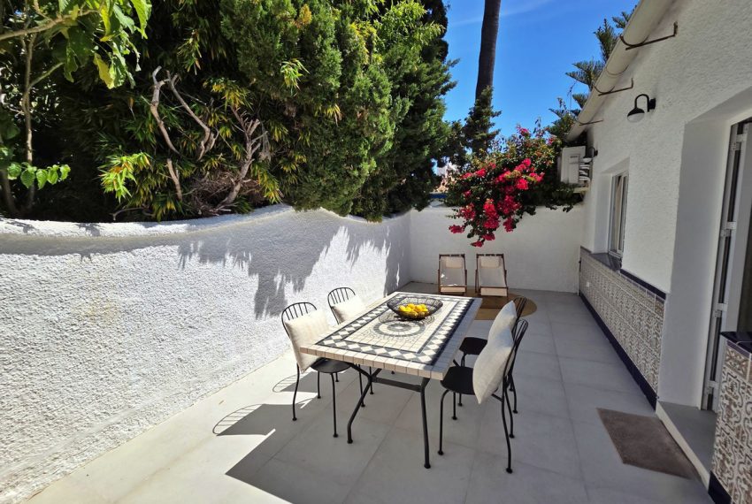 R5044729-Villa-For-Sale-Cortijo-Blanco-Detached-2-Beds-90-Built-18