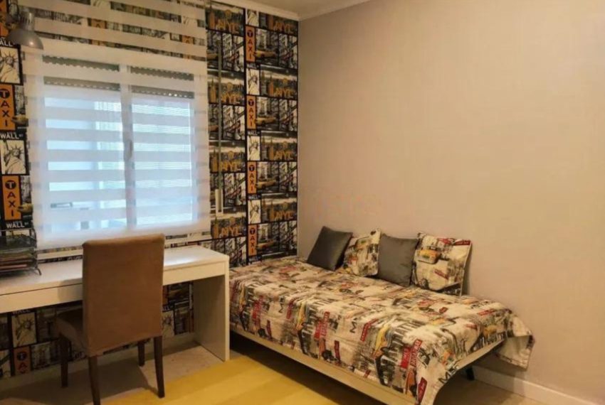 R5045056-Townhouse-For-Sale-San-Pedro-de-Alcantara-Semi-Detached-5-Beds-216-Built-2