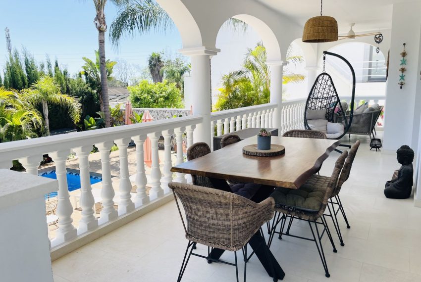 R5045278-Villa-For-Sale-Nagueles-Semi-Detached-5-Beds-344-Built-12
