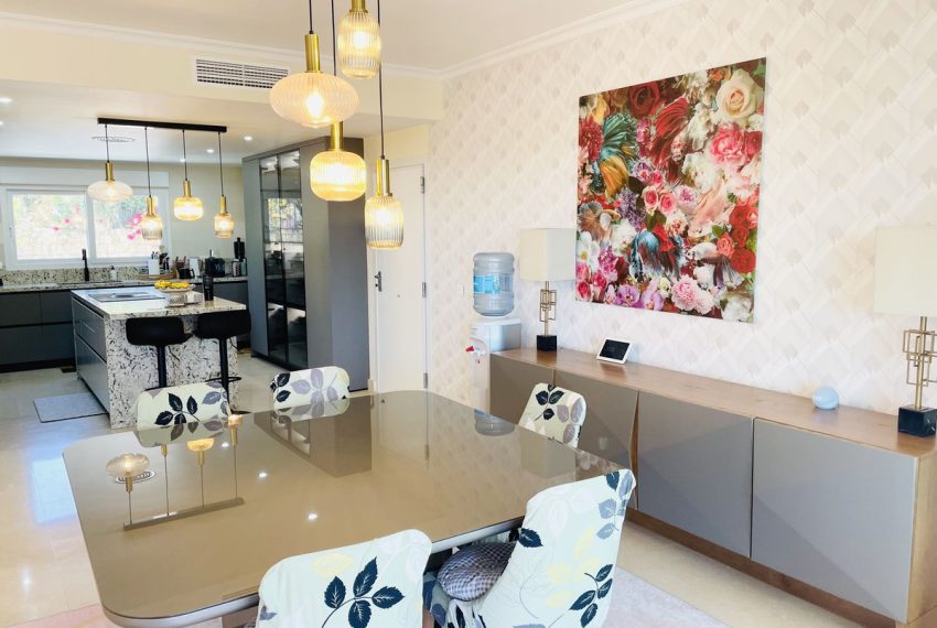 R5045278-Villa-For-Sale-Nagueles-Semi-Detached-5-Beds-344-Built-3