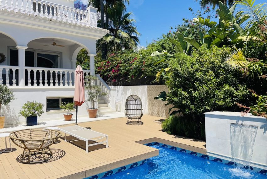 R5045278-Villa-For-Sale-Nagueles-Semi-Detached-5-Beds-344-Built-8