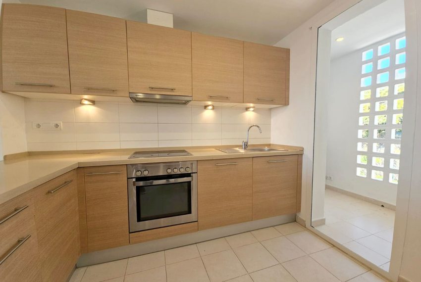 R5045329-Apartment-For-Sale-Los-Arqueros-Penthouse-2-Beds-95-Built-3