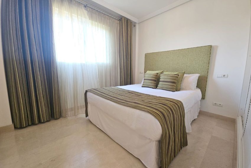 R5045329-Apartment-For-Sale-Los-Arqueros-Penthouse-2-Beds-95-Built-7