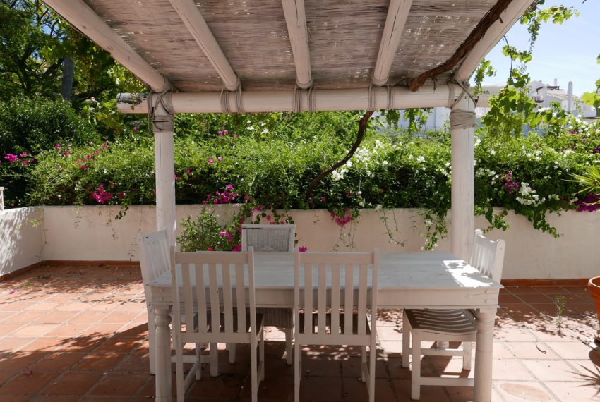 R5046145-Villa-For-Sale-Nueva-Andalucia-Detached-4-Beds-242-Built-15
