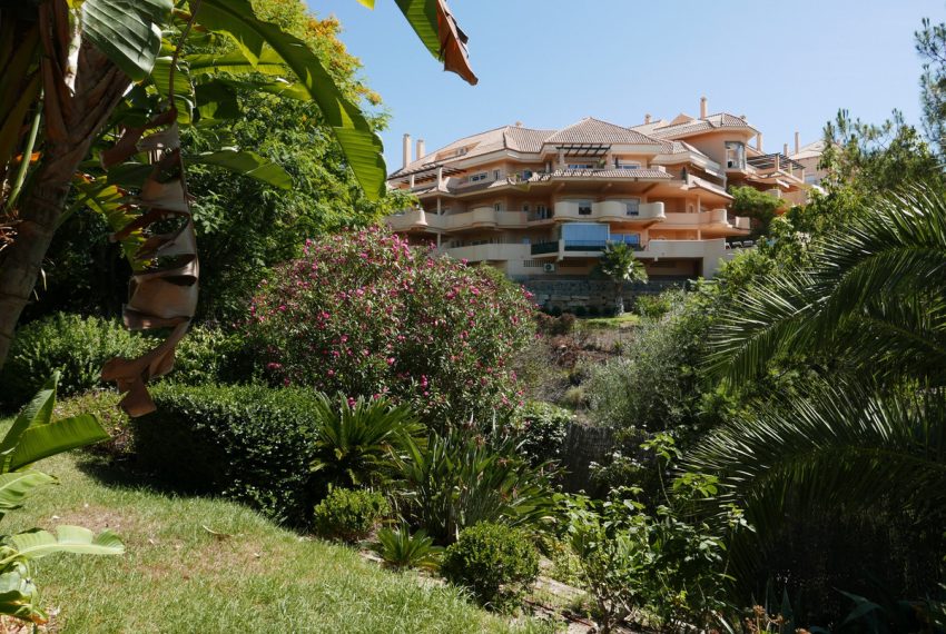 R5046145-Villa-For-Sale-Nueva-Andalucia-Detached-4-Beds-242-Built-18