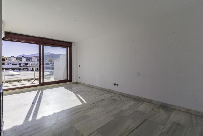 R5046292-Apartment-For-Sale-Estepona-Penthouse-2-Beds-107-Built-14
