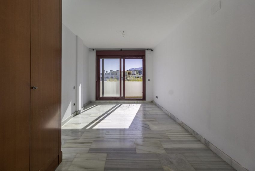 R5046292-Apartment-For-Sale-Estepona-Penthouse-2-Beds-107-Built-8