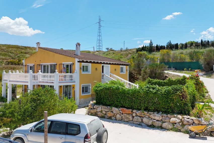 R5046523-Villa-For-Sale-Coin-Detached-6-Beds-323-Built-4