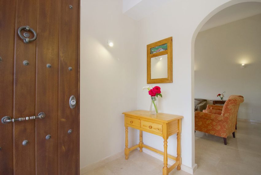 R5046523-Villa-For-Sale-Coin-Detached-6-Beds-323-Built-9