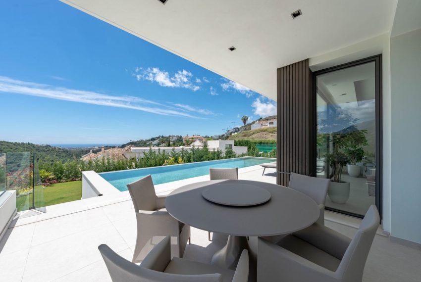R5046685-Villa-For-Sale-La-Quinta-Detached-5-Beds-817-Built-16
