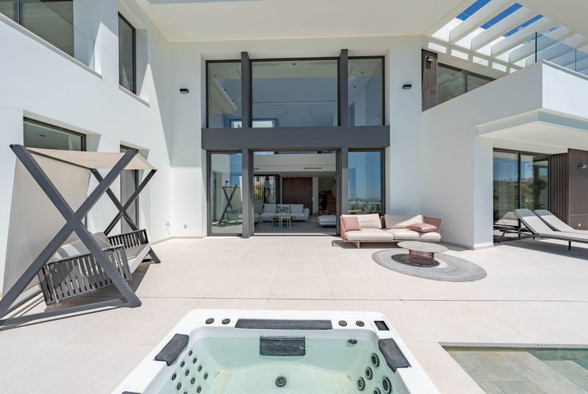 R5046685-Villa-For-Sale-La-Quinta-Detached-5-Beds-817-Built-18
