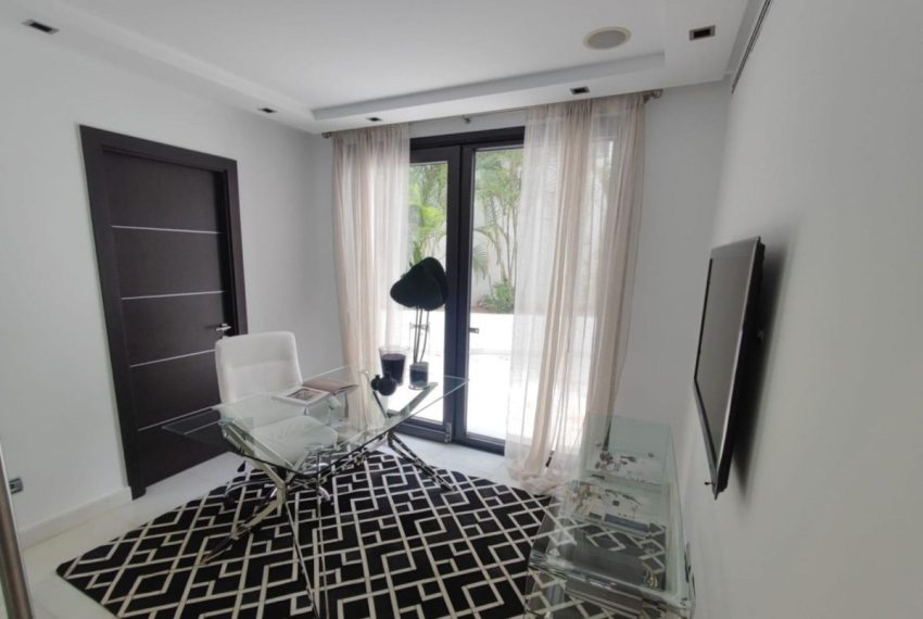 R5047465-Villa-For-Sale-Nueva-Andalucia-Detached-5-Beds-510-Built-14