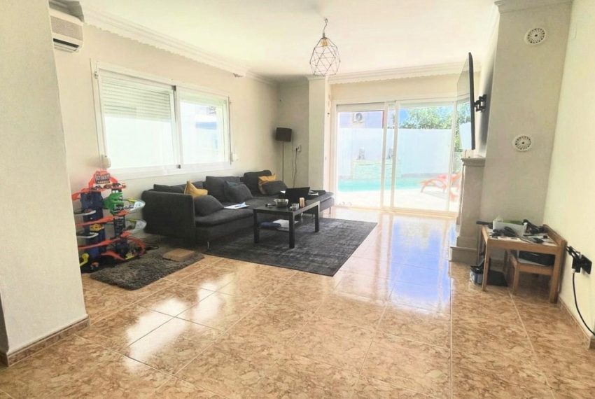 R5047618-Villa-For-Sale-Nueva-Andalucia-Detached-3-Beds-265-Built-3
