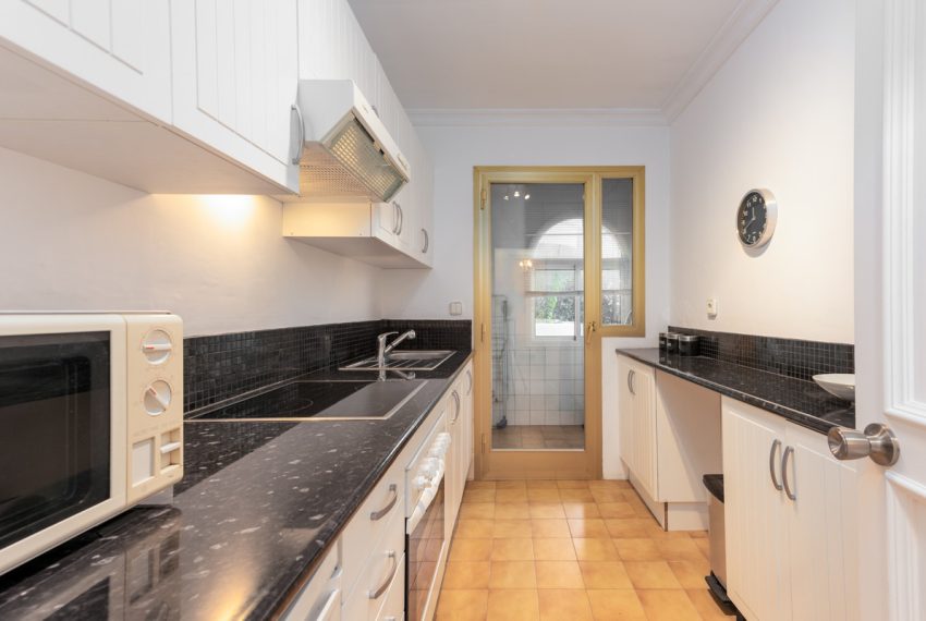 R5047813-Apartment-For-Sale-Nueva-Andalucia-Middle-Floor-2-Beds-92-Built-15