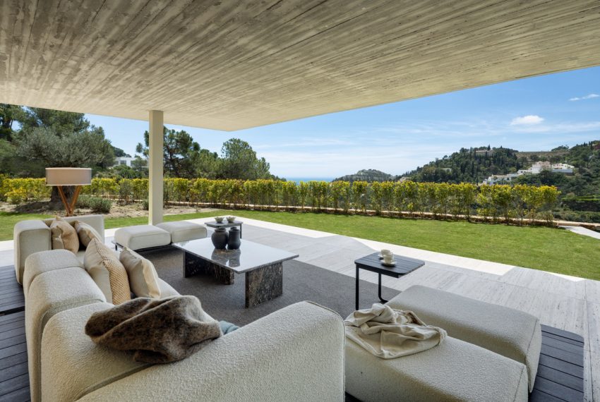 R5047816-Villa-For-Sale-El-Madronal-Detached-7-Beds-1163-Built-15