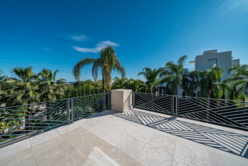 R5047873-Villa-For-Sale-Los-Flamingos-Detached-6-Beds-526-Built-5