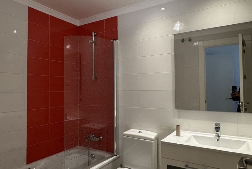 R5048275-Apartment-For-Sale-Elviria-Penthouse-4-Beds-400-Built-11