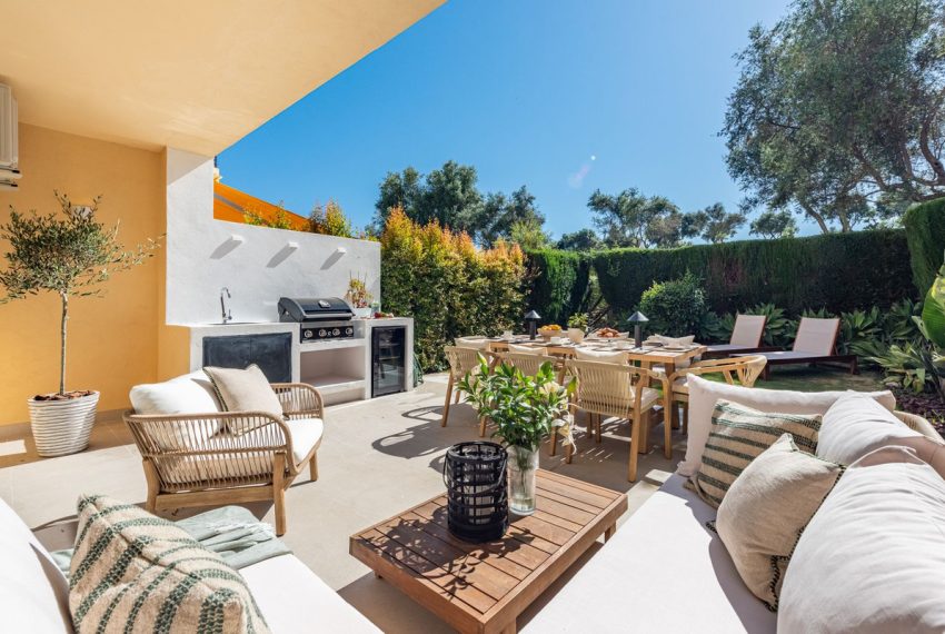 R5048650-Townhouse-For-Sale-Nueva-Andalucia-Terraced-4-Beds-129-Built-7
