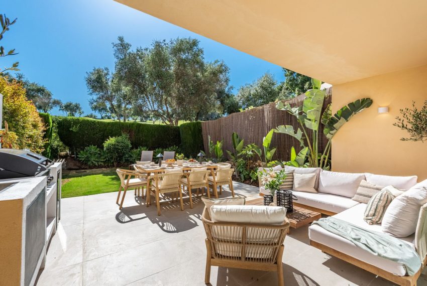 R5048650-Townhouse-For-Sale-Nueva-Andalucia-Terraced-4-Beds-129-Built-8