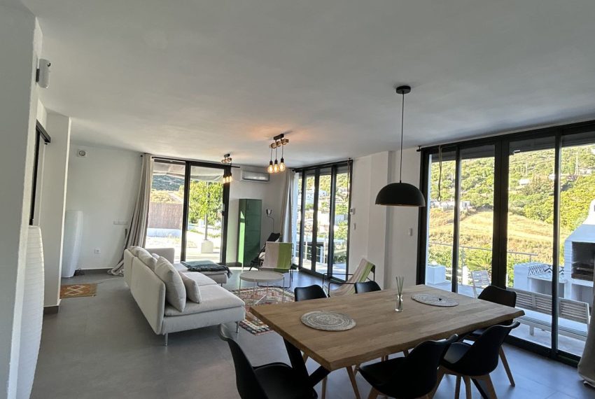 R5048665-Villa-For-Sale-Marbella-Detached-3-Beds-203-Built-8