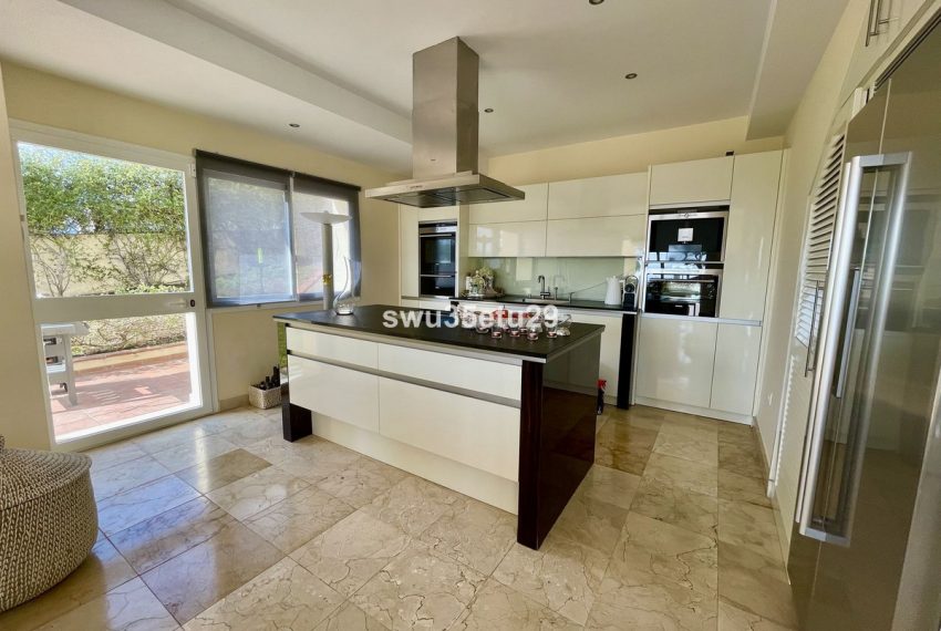 R5048674-Villa-For-Sale-Istan-Detached-3-Beds-307-Built-11
