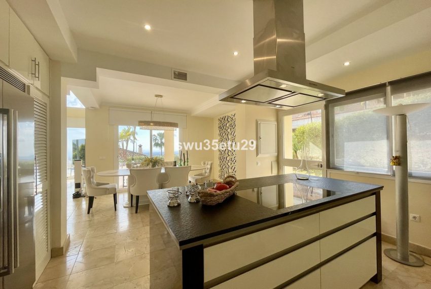 R5048674-Villa-For-Sale-Istan-Detached-3-Beds-307-Built-12