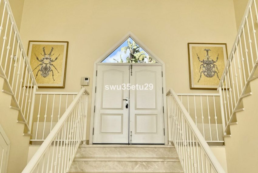 R5048674-Villa-For-Sale-Istan-Detached-3-Beds-307-Built-18