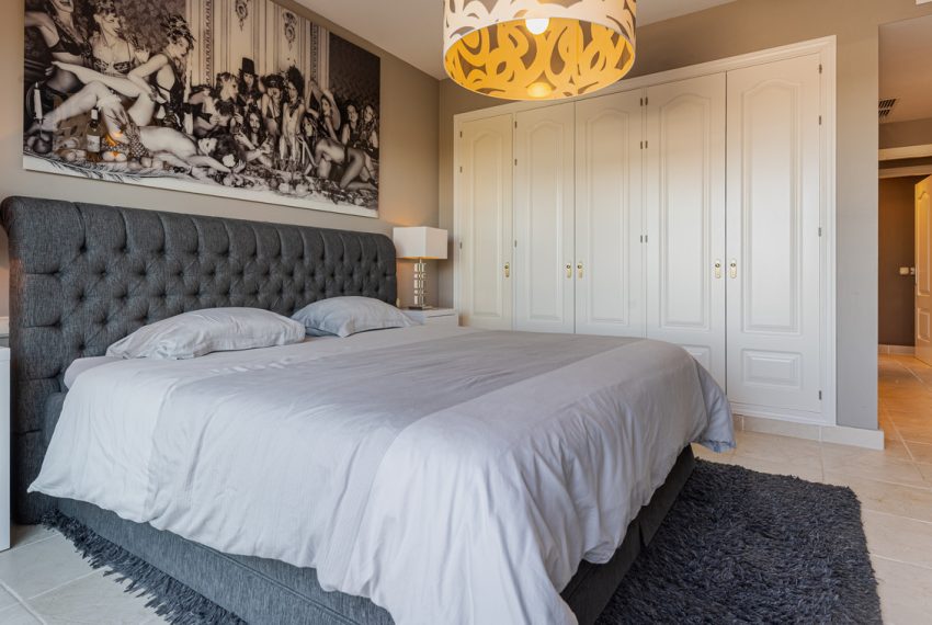 R5049313-Apartment-For-Sale-Estepona-Penthouse-3-Beds-258-Built-13